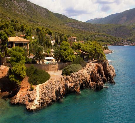 10 Top Superyachts with Spas